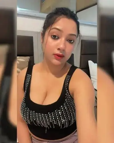 Call Girls Modasa Cash On Delivery